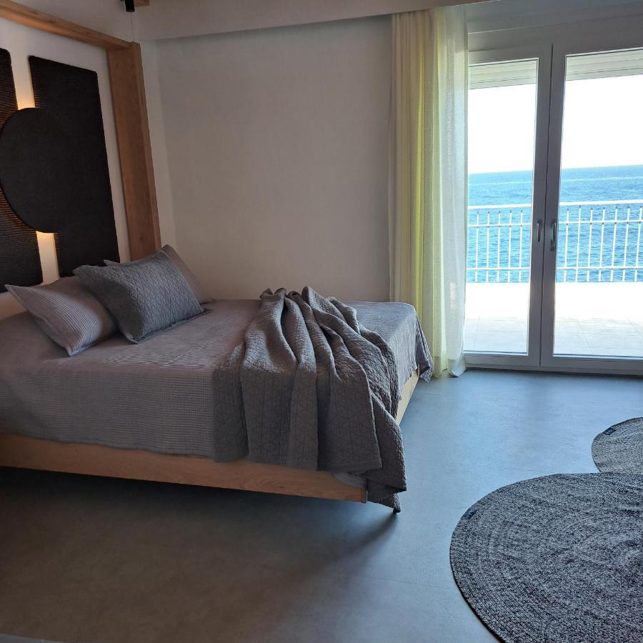 Nisaki Hotel & Elite Suites Ермополи Екстериор снимка