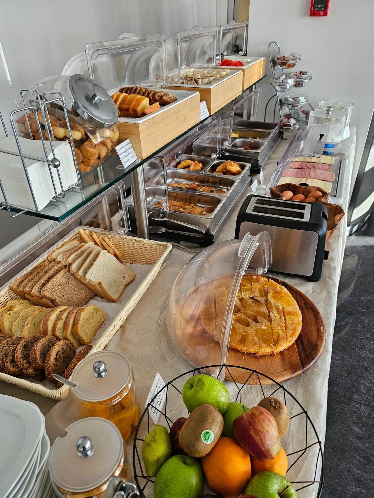Nisaki Hotel & Elite Suites Ермополи Екстериор снимка